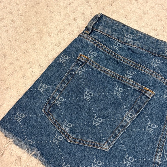 HM Divided Denim Shorts Womens Size 10 Blue Jean High Waist Daisy Dukes Festival - Picture 11 of 11